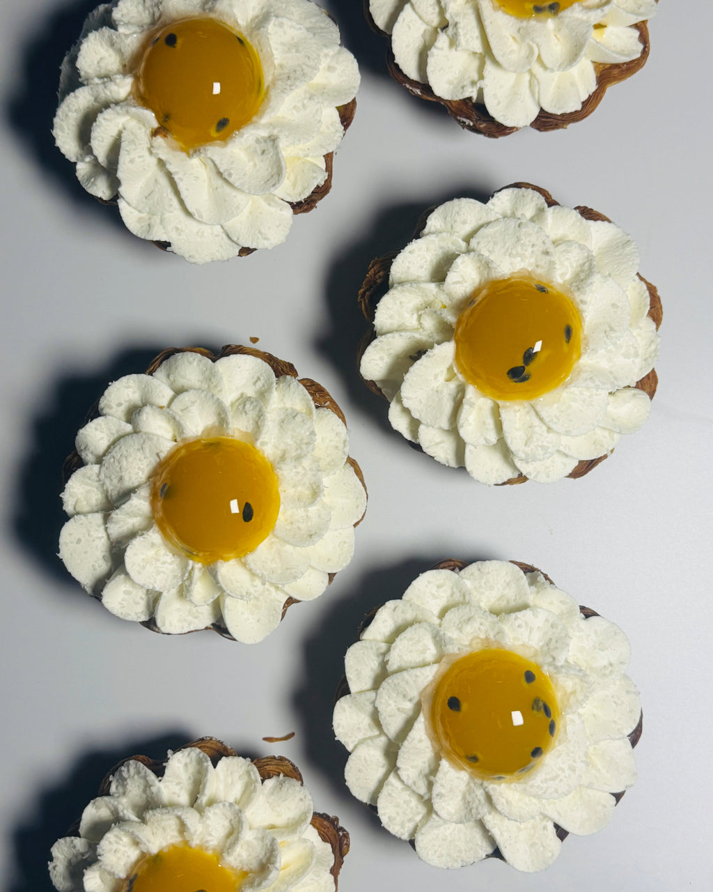 法式熱情果椰子香緹酥皮撻 French Passion Fruit & Coconut Chantilly Feuilleté Tart
