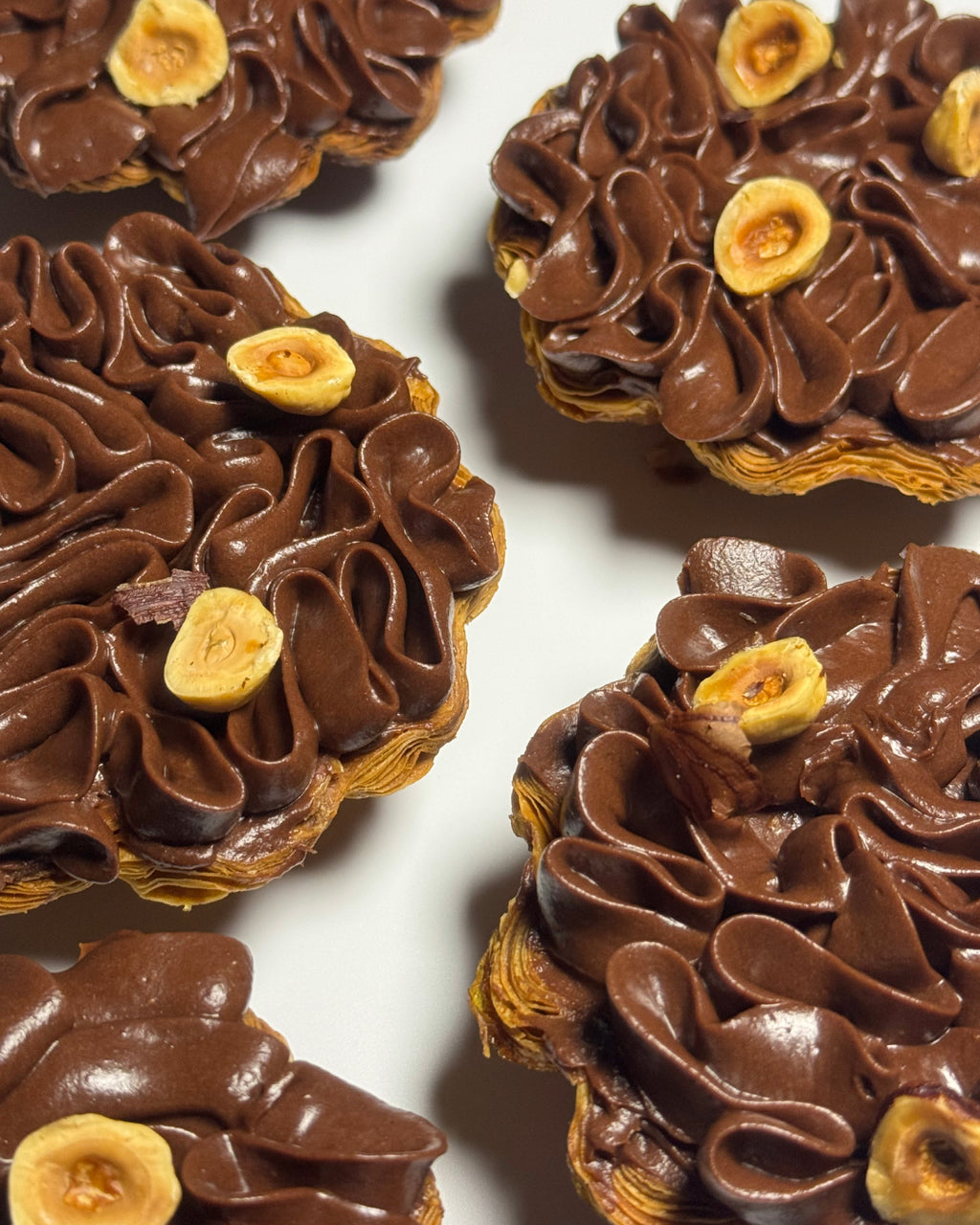 零陵香豆黑巧克力榛果酥皮撻 Tonka Beans Dark Chocolate Hazelnut Ganache Feuilleté Tart
