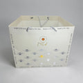 L’Œuf 中袋，可放 27 盒單件裝、9 盒中盒或 3 盒大盒。L’Œuf medium bag, fits 27 single-tart boxes, 9 medium boxes or 3 large boxes.
